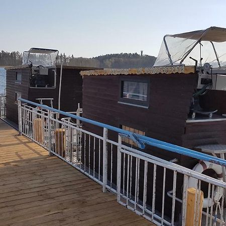Hausboot Krakow Am See Forelle 1 Und 2 Bagian luar foto